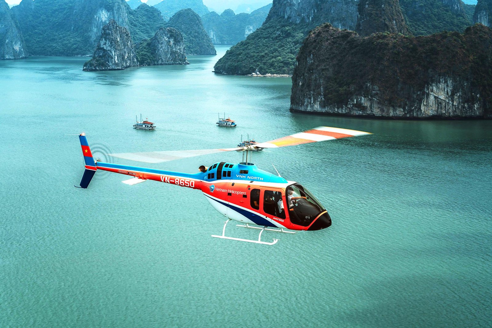 Sightseeing by Seaplane, double-decker Bus